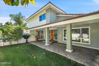 2094 Bridgegate Ct in Westlake Village, CA - Building Photo - Building Photo