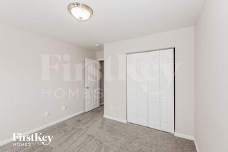 9320 Longstone Ln in Charlotte, NC - Foto de edificio - Building Photo