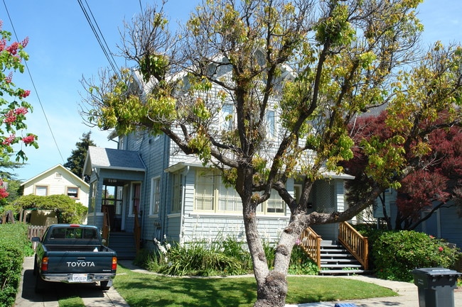 2151 Stuart St in Berkeley, CA - Building Photo - Building Photo