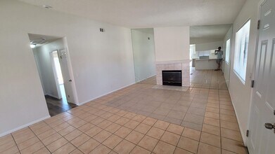 16918 Sorrento Ln in Victorville, CA - Building Photo - Building Photo
