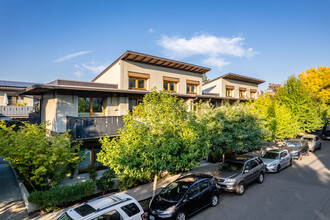 Ankeny Row in Portland, OR - Building Photo - Primary Photo