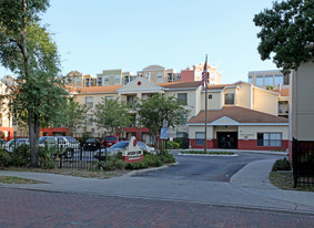 Jackson Court Apartments