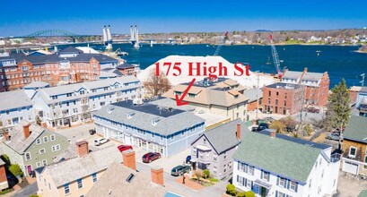 Harbor Hill Place in Portsmouth, NH - Building Photo - Building Photo