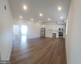 6202-4 Germantown Ave in Philadelphia, PA - Building Photo - Building Photo