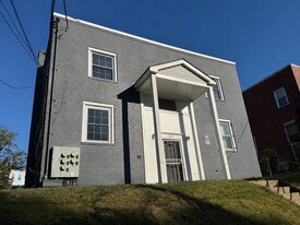 2853 28th St SE in Washington, DC - Building Photo