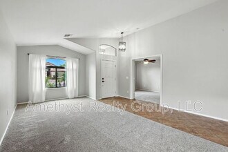 17848 W Voltaire St in Surprise, AZ - Building Photo - Building Photo