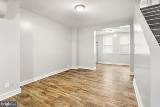 544 N Allison St in Philadelphia, PA - Building Photo - Building Photo