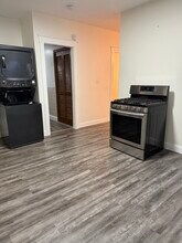 97 Courtland St in Worcester, MA - Building Photo - Building Photo