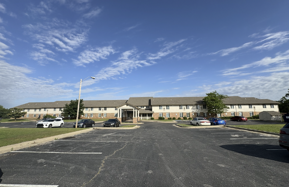 Temple Gardens Senior Housing in Oklahoma City, OK - Building Photo