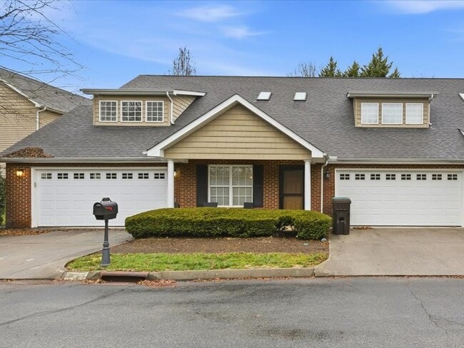 property at 10959 Woodford Bend Way