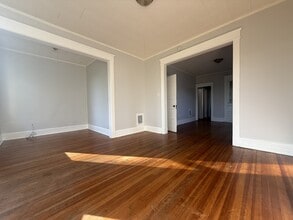 597 2nd St in Albany, NY - Building Photo - Building Photo