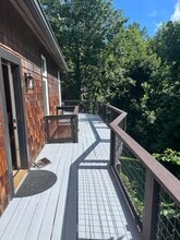 82 Hidden Knoll Dr in Hendersonville, NC - Building Photo - Building Photo