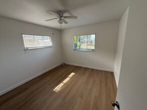 15906 S Manhattan Pl in Gardena, CA - Building Photo - Building Photo