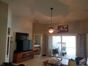 2674 Willow Glen Cir in Kissimmee, FL - Building Photo - Building Photo