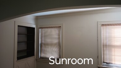 18523 Chagrin Blvd-Unit -18523 Chagrin blvd. in Shaker Heights, OH - Building Photo - Building Photo