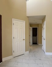 426 Thunder Ridge in Lake In The Hills, IL - Building Photo - Building Photo