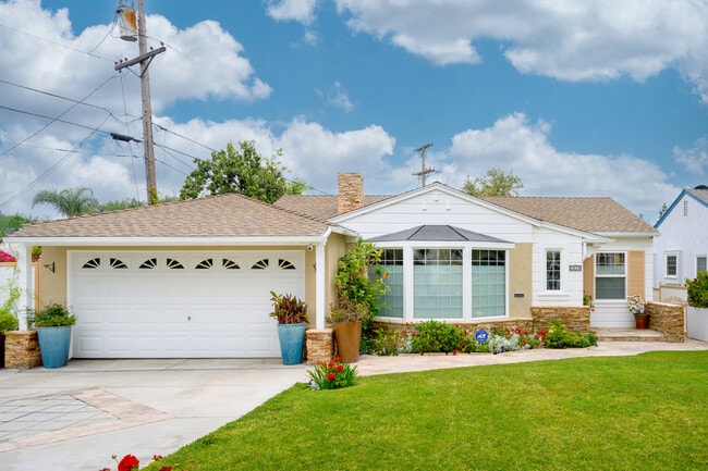 1814 Vickers Dr in Glendale, CA - Building Photo - Building Photo
