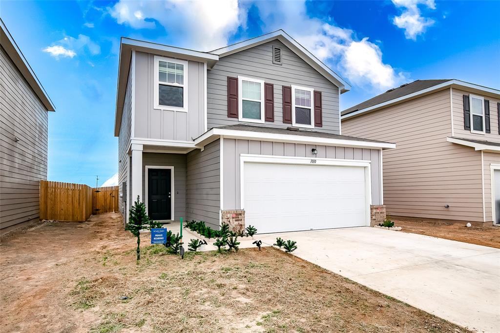 1010 Waterbuck Cv in Hutto, TX - Building Photo