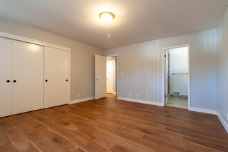 1860 Scott Blvd in Santa Clara, CA - Building Photo - Building Photo