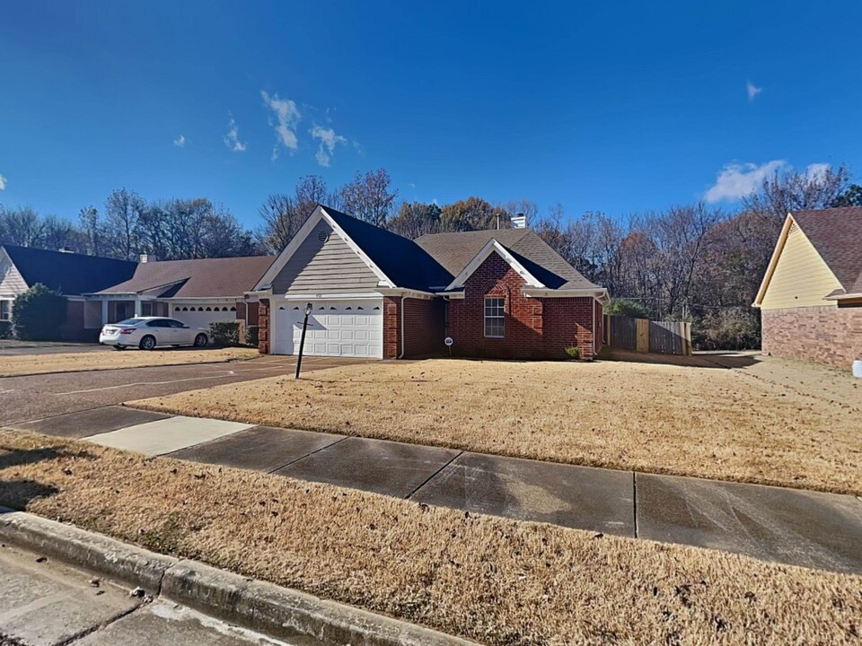 4721 Callaway Hills Dr in Memphis, TN - Building Photo