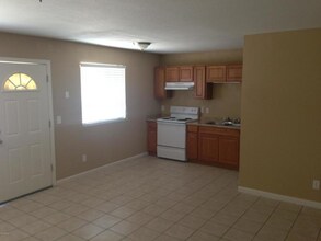 235 N 93rd St in Mesa, AZ - Building Photo - Building Photo