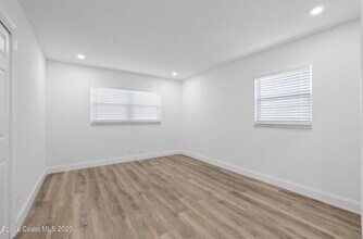 415 N Shore Dr in Cocoa Beach, FL - Building Photo - Building Photo