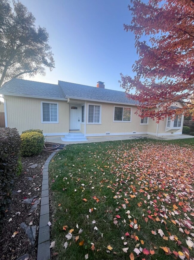 property at 8940 Auburn Folsom Rd