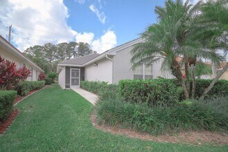 2193 SW Olympic Club Terrace in Palm City, FL - Building Photo - Building Photo