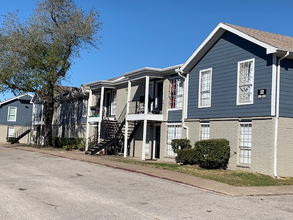 Gessner Park Apartments in Houston, TX - Building Photo - Building Photo