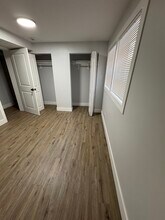 1619 E 74th Pl, Unit Garden in Chicago, IL - Building Photo - Building Photo