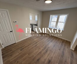 108 Macready Ave in Dayton, OH - Building Photo - Building Photo