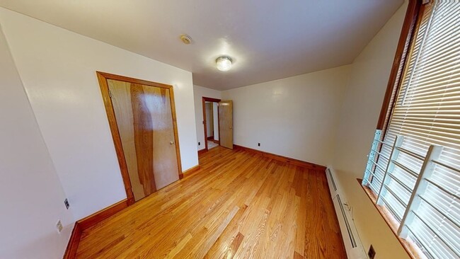 1 Normandy St, Unit 3 in Boston, MA - Building Photo - Building Photo