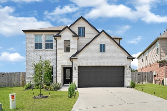 2202 Brambling Ln