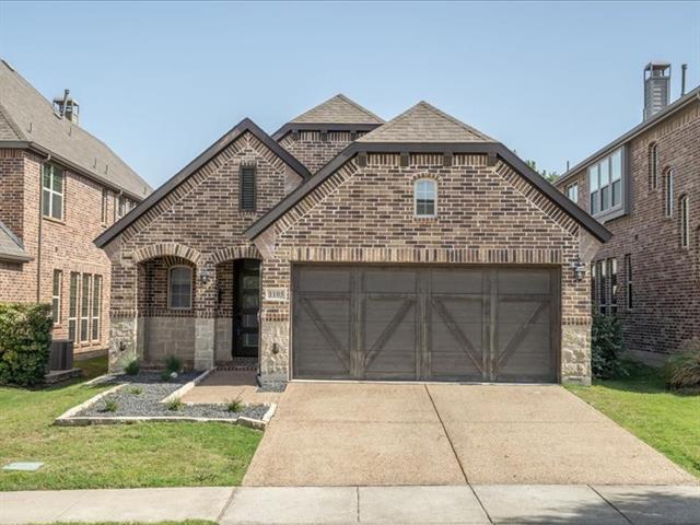 1105 Dame Carol Wy in Carrollton, TX - Building Photo