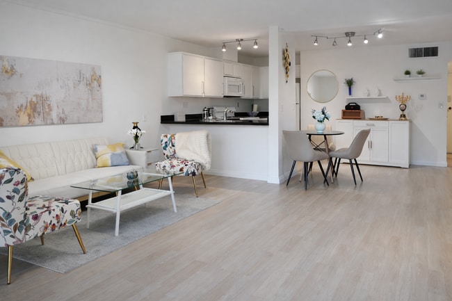 property at 4401 Kraft Ave