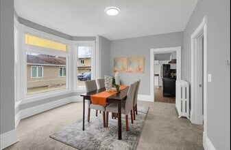 1055 7th St W, Unit Modern 2 bed 1 bath den in St. Paul, MN - Building Photo - Building Photo