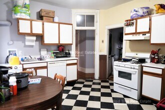 36 Cherokee St, Unit 3 in Boston, MA - Building Photo - Building Photo