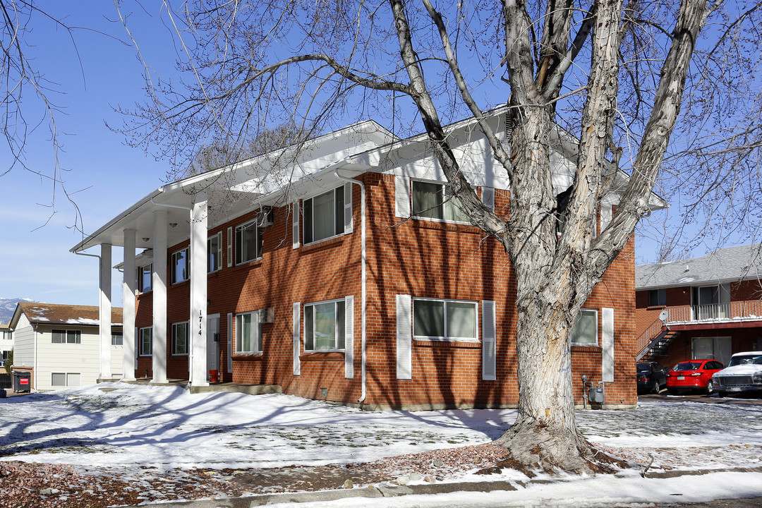 1714 Monteagle St in Colorado Springs, CO - Building Photo