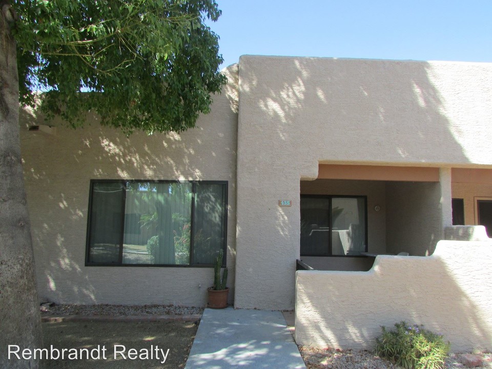 14300 W Bell Rd-Unit -Unit 435 in Surprise, AZ - Building Photo