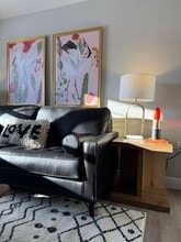 210 Taylor Dr in Wilmington, OH - Building Photo - Building Photo