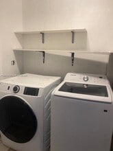 5480 NW 29th Ave in Miami, FL - Building Photo - Building Photo