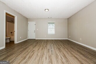 342 Summit View Dr in Mcdonough, GA - Building Photo - Building Photo