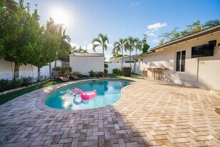 1311 NE 26th Terrace in Pompano Beach, FL - Building Photo