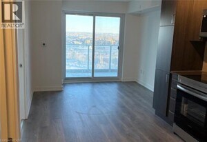 1010 Sandy Beach Rd in Pickering, ON - Building Photo