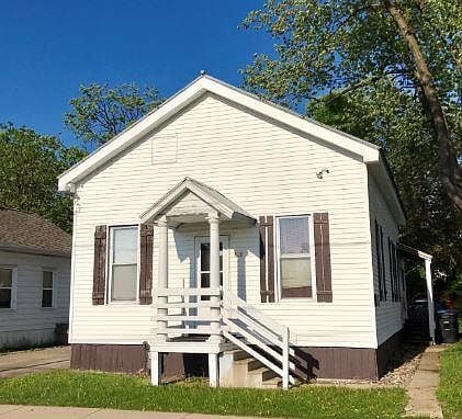 810 Mckinley St in Oshkosh, WI - Building Photo