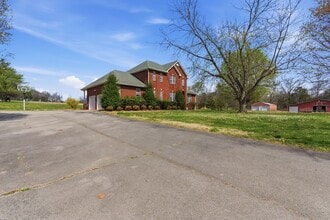 449 Sanders Ln in Mount Juliet, TN - Building Photo - Building Photo