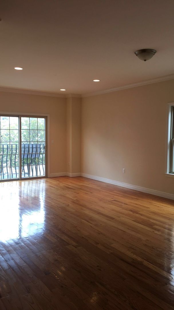 97 Tichenor St in Newark, NJ - Building Photo - Building Photo