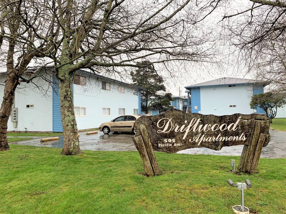 Driftwood Apartments in Crescent City, CA - Building Photo