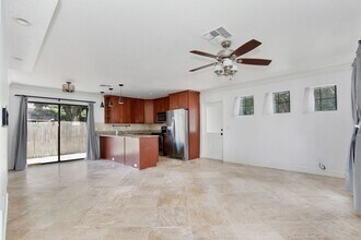 2701 Raehn St in Orlando, FL - Building Photo - Building Photo