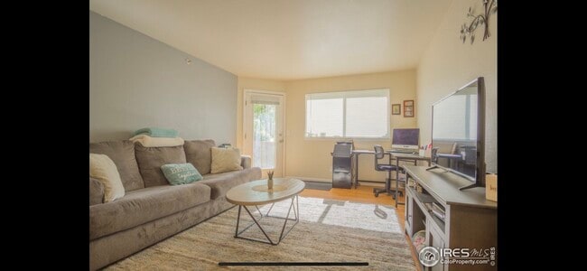 property at 1830 W Centennial Dr